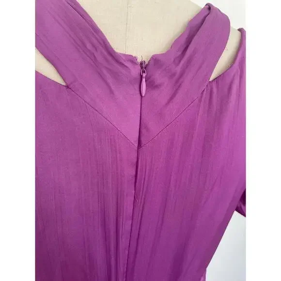 Anthropologie - Chic V-neck Short Purple Mini Dress with Flowy Sleeve, size 10 - Picture 9 of 12